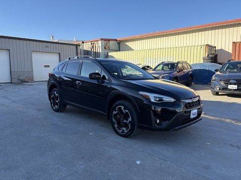 Used 2022 Subaru Crosstrek 2.5i Limited w/ Popular Package #4 image 2