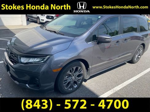Certified 2025 Honda Odyssey Touring image 1