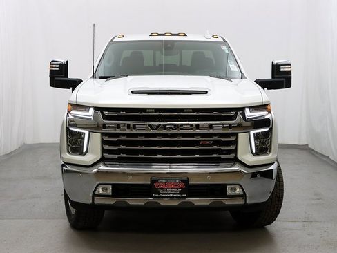 Used 2020 Chevrolet Silverado 2500 LTZ w/ LTZ Plus Package image 5