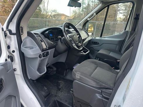 Used 2017 Ford Transit 150 130 Medium Roof image 18