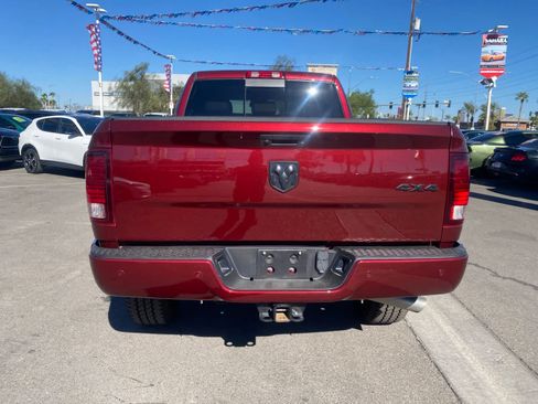 Used 2018 RAM 2500 Laramie w/ Sport Appearance Group AWD/4WD image 8