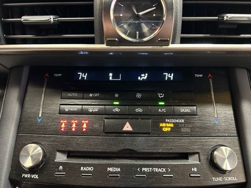 Used 2017 Lexus IS 300 F Sport w/ F Sport Package image 19