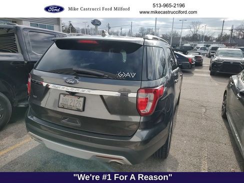 Certified 2017 Ford Explorer XLT w/ Equipment Group 202A image 4