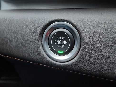 Used 2023 Cadillac Escalade ESV Sport w/ Touring Package image 22