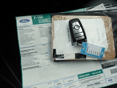 Used 2025 Ford F150 Lariat AWD/4WD image 39