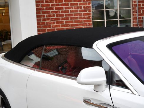 Certified 2017 Rolls-Royce Dawn image 19