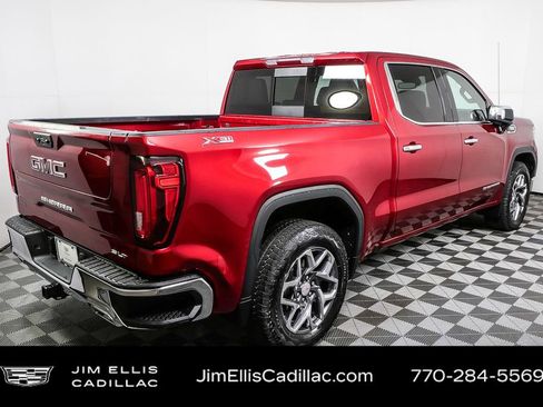 Used 2022 GMC Sierra 1500 SLT w/ SLT Convenience Package image 30