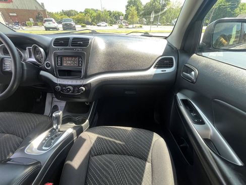 Used 2013 Dodge Journey SXT w/ Comfort/Convenience Group AWD/4WD image 13
