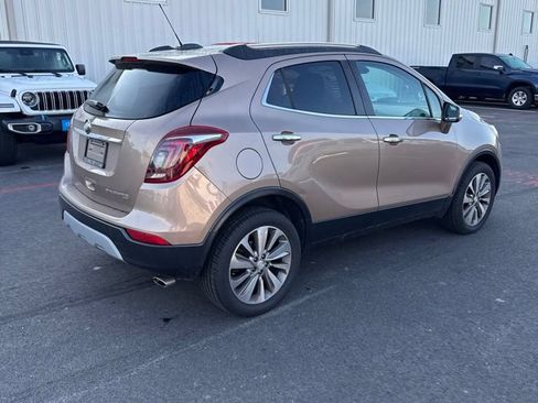 Used 2019 Buick Encore Preferred AWD/4WD image 3