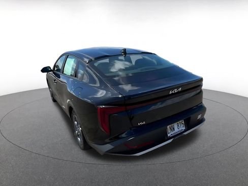 Used 2025 Kia K4 FWD image 10