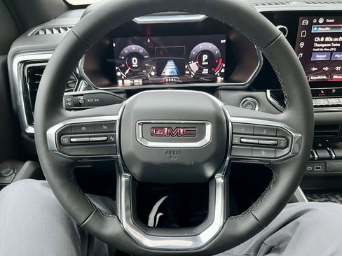 New 2026 GMC Canyon Elevation image 11