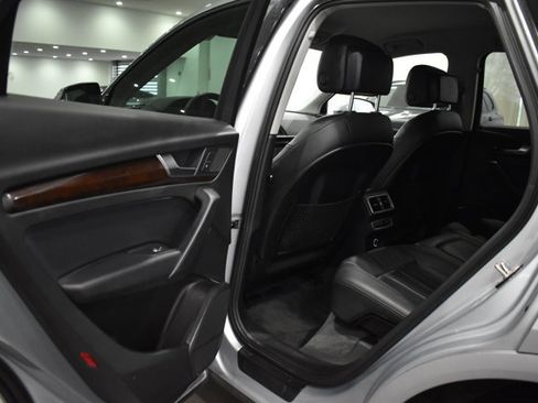 Used 2018 Audi Q5 2.0T Premium image 33