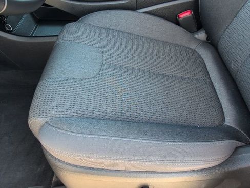 Used 2023 Hyundai Santa Fe SEL image 13