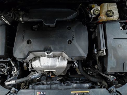 Used 2015 Chevrolet Malibu LT w/ Power Convenience Package image 13