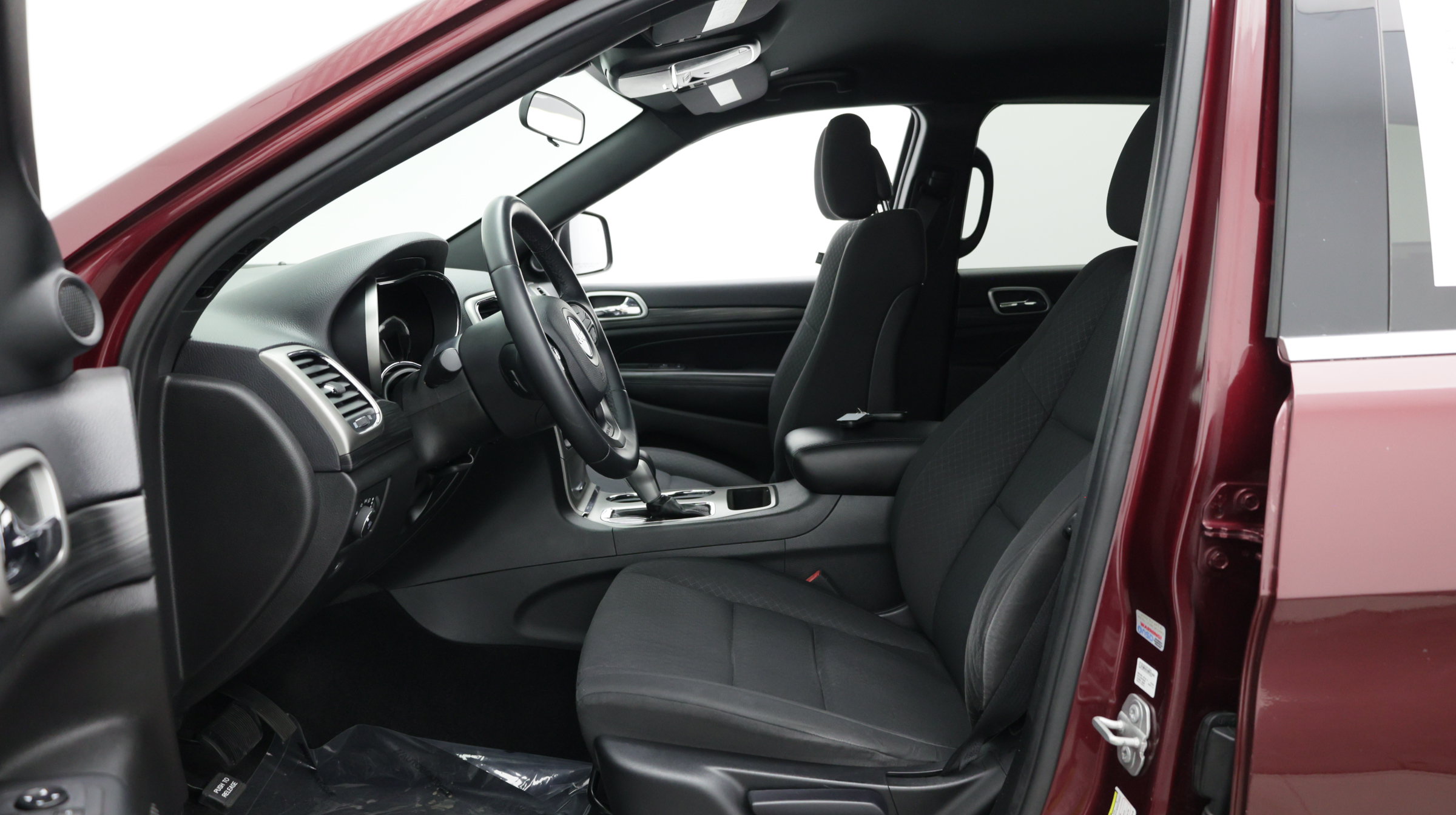 Used 2019 Jeep Grand Cherokee Laredo RWD image 18