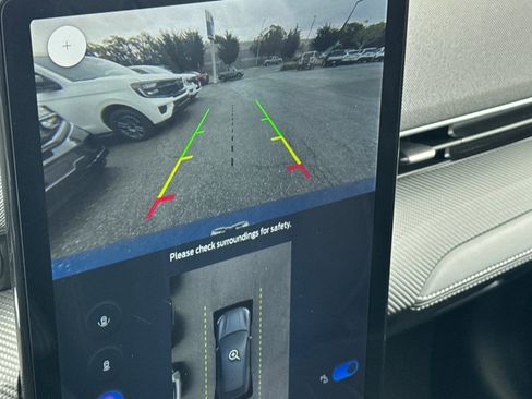 Certified 2025 Ford Mustang Mach-E Select image 21