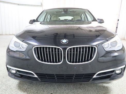 Used 2017 BMW 550i Gran Turismo xDrive image 7