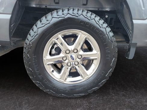 Used 2024 Ford F150 XLT image 27