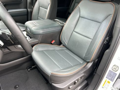 Used 2026 GMC Yukon AT4 AWD/4WD image 20