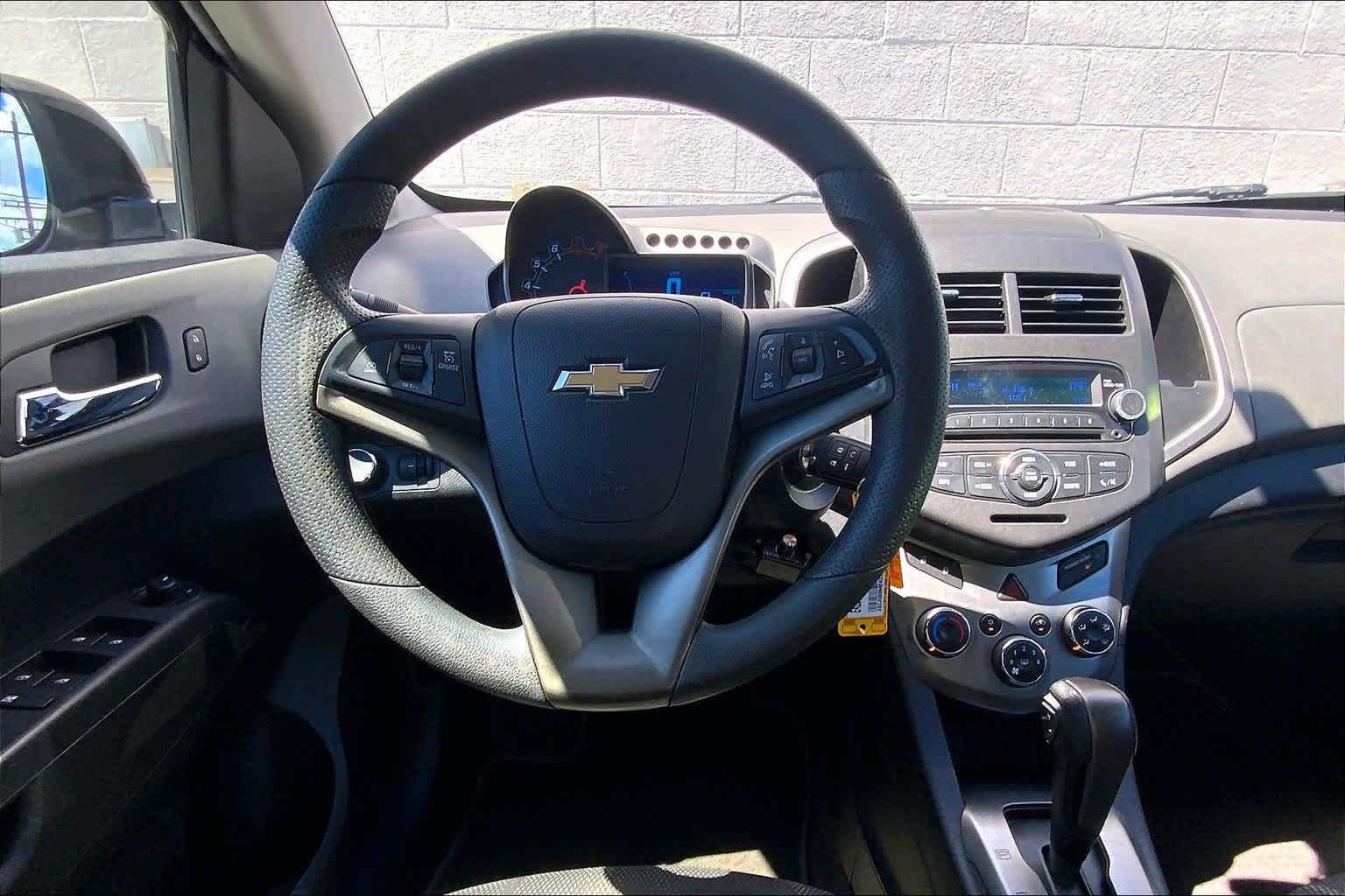 Used 2014 Chevrolet Sonic LT FWD image 14