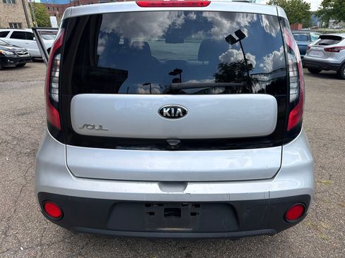 Used 2019 Kia Soul w/ Convenience Package FWD image 14