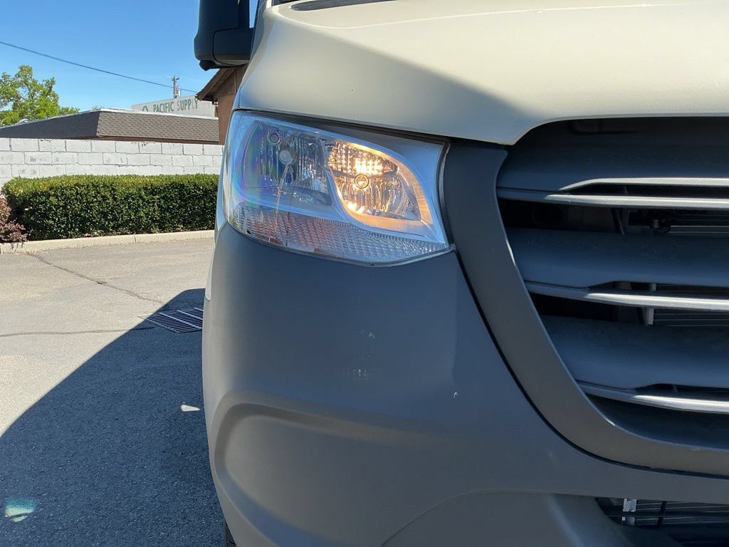 New 2026 Mercedes-Benz Sprinter 2500 image 3