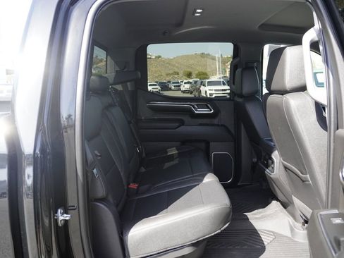 Used 2023 Chevrolet Silverado 1500 LTZ AWD/4WD image 24