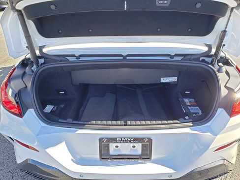 Used 2023 BMW 840i Convertible w/ M Sport Professional Package image 11