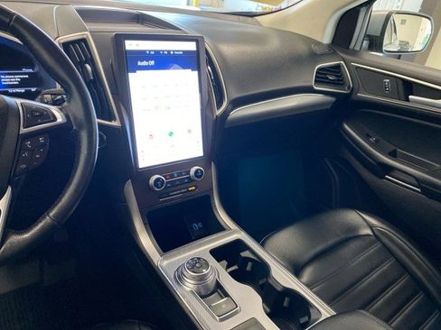 Used 2021 Ford Edge SEL image 14