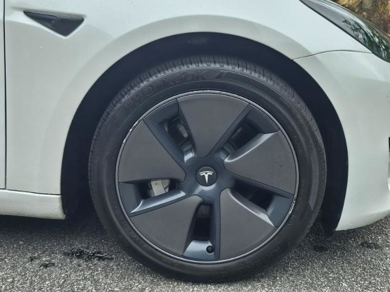 Used 2023 Tesla Model 3 Standard Range RWD image 16