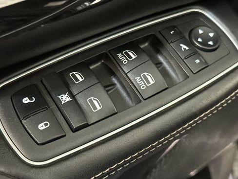 Used 2022 RAM 1500 Limited AWD/4WD image 14