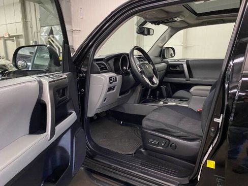 Used 2011 Toyota 4Runner Trail image 10