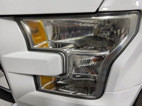 Used 2016 Ford F150 XLT image 19