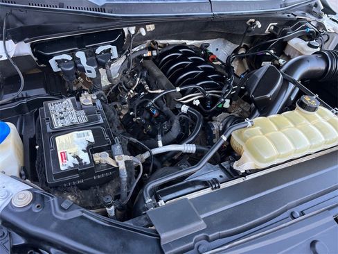 Used 2020 Ford F150 XLT image 41