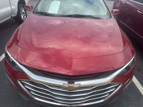 Used 2019 Chevrolet Malibu LT w/ Leather Package image 6