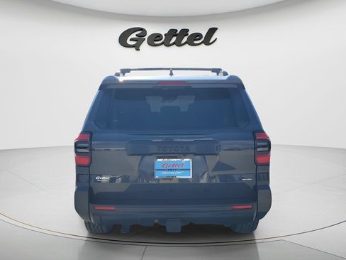 Used 2026 Toyota 4Runner SR5 AWD/4WD image 6