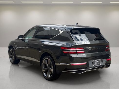 New 2025 Genesis GV80 2.5T Prestige image 3