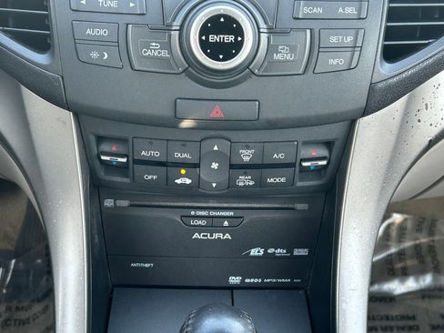 Used 2010 Acura TSX Sedan image 25