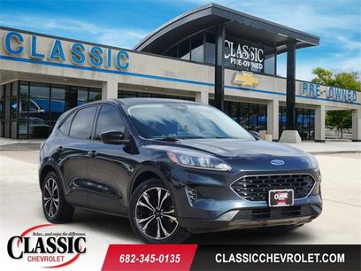 Used 2022 Ford Escape SE w/ SE Sport Appearance Package