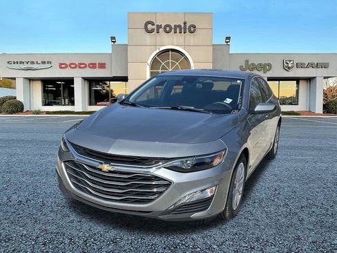 Used 2025 Chevrolet Malibu LT image 7