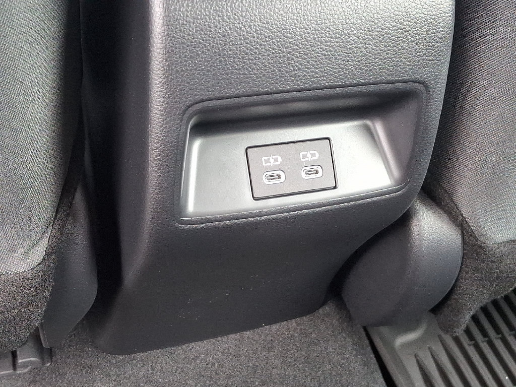 Used 2026 Toyota Corolla LE FWD image 11