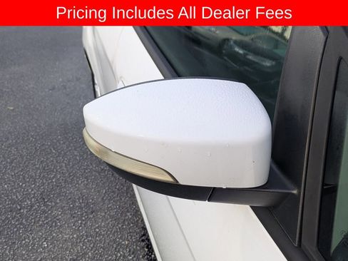 Used 2016 Ford C-MAX SE FWD image 12