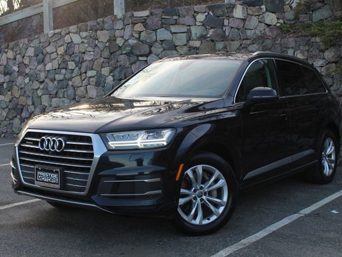Used 2017 Audi Q7 2.0T Premium Plus w/ Premium Plus Package image 2