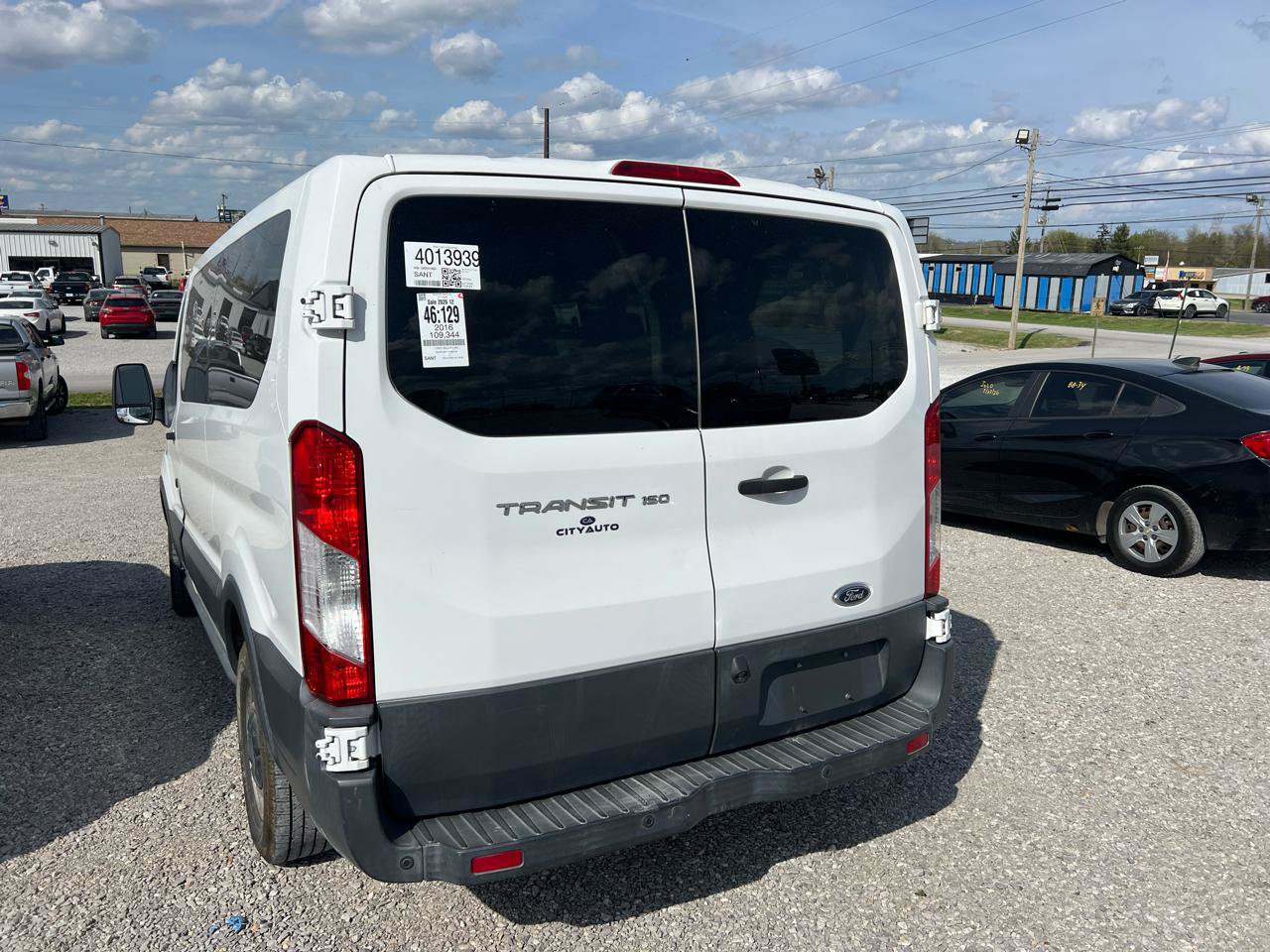 Used 2016 Ford Transit 150 XL RWD image 4