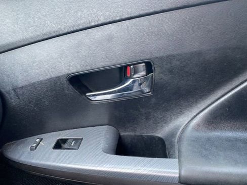 Used 2013 Toyota Venza LE image 20