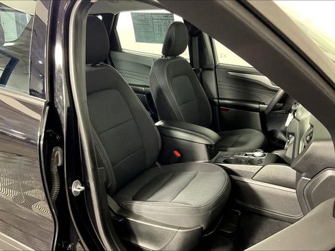 Used 2023 Ford Escape AWD image 10