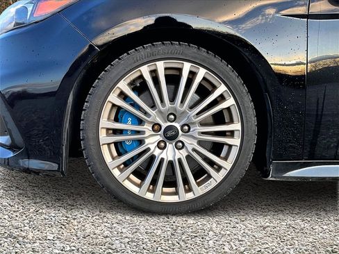 Used 2017 Ford Focus RS image 9