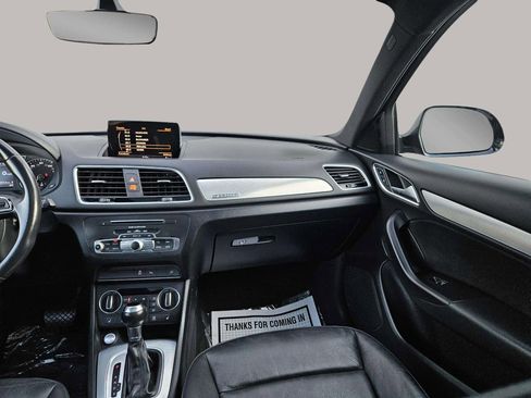 Used 2018 Audi Q3 2.0T Premium image 25