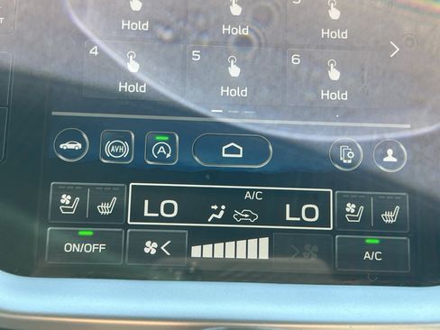 Used 2025 Subaru Outback Touring XT w/ Popular Package #2 AWD/4WD image 22