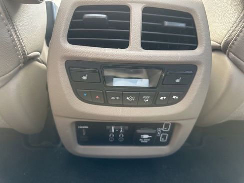 Used 2021 Honda Pilot Elite image 22